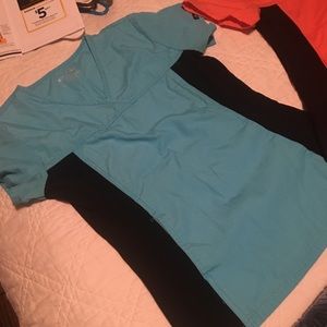 Cherokee flexibles scrub top bundle